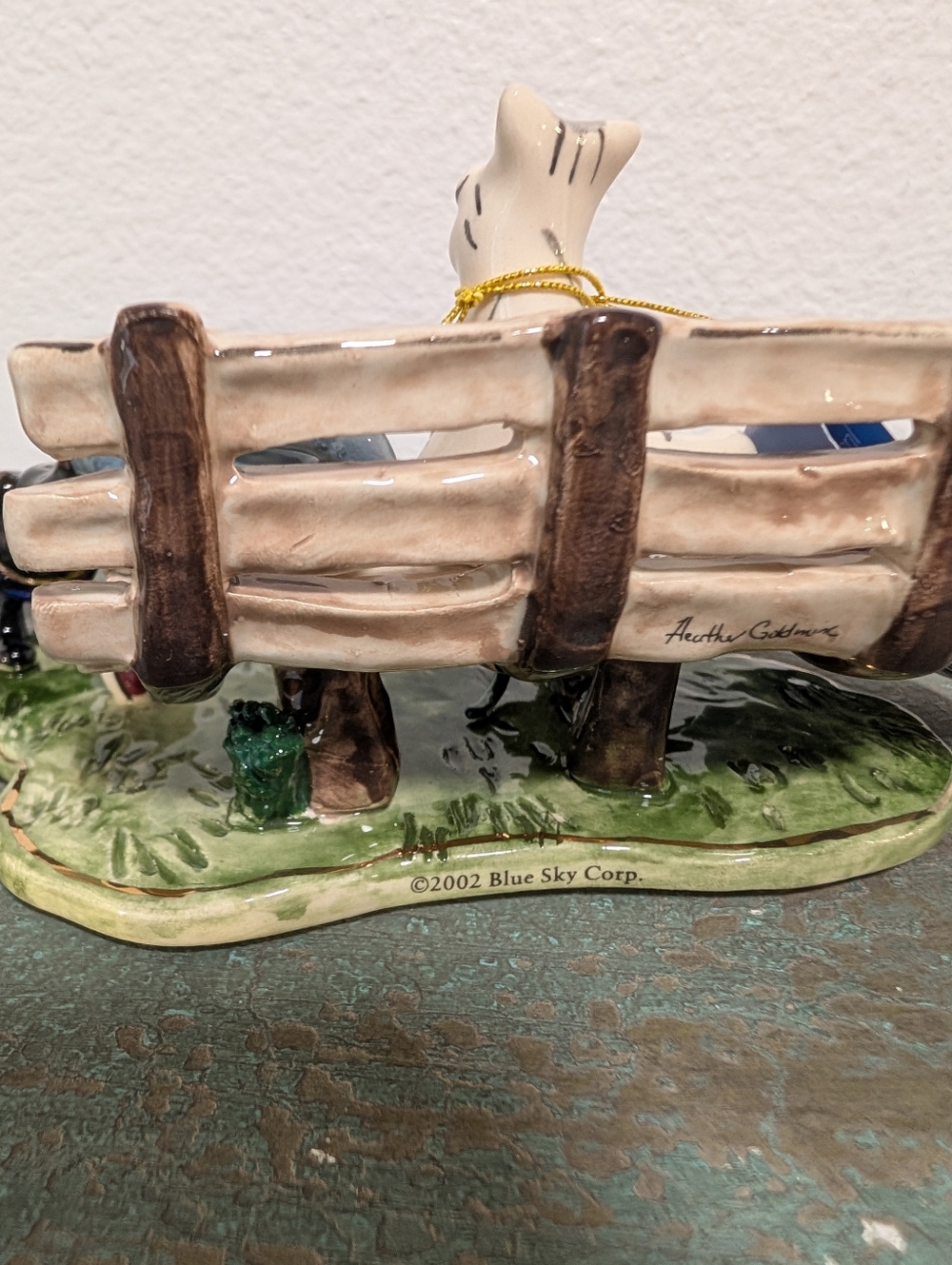 Blue Sky Clayworks Cats on Park Bench And Dog Heather Goldminc 2000 New in Box - Picture 3 of 11